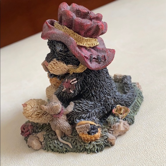 Bryon and Chedda with Catmint Boyd’s Bear - Picture 2 of 7